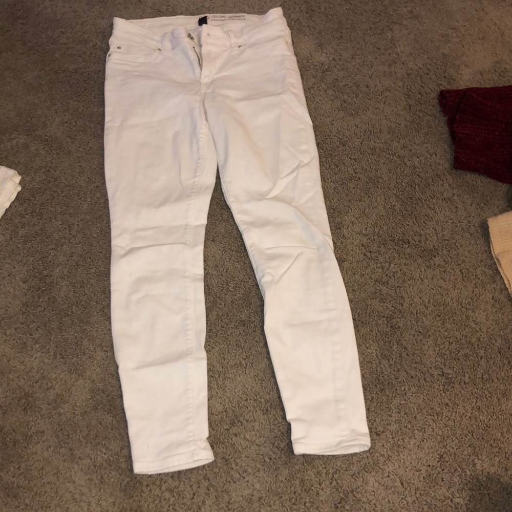 White jean jeggings